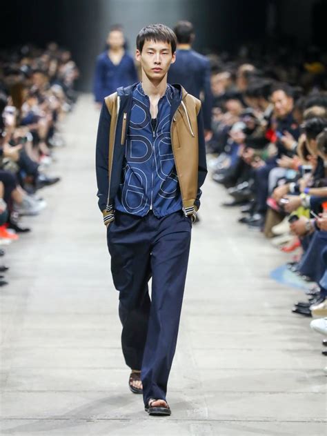 the forward men hermes|Hermès Fast Forward Men .